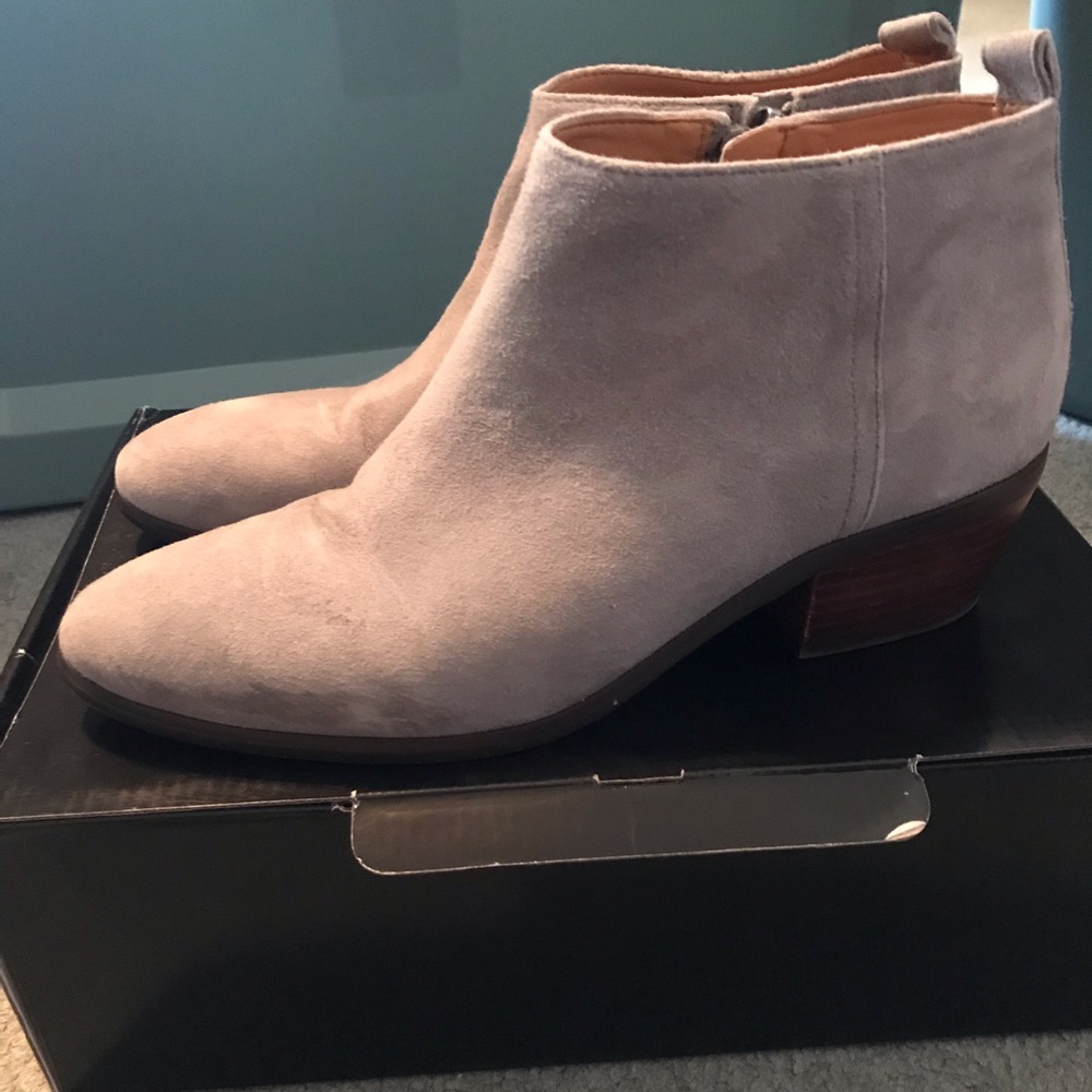 Suede sawyer boots